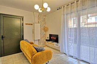 Charmant Appartement Terrasse Melun 25min Paris - Melun - 0