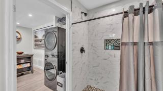 Chain of Lakes Cottage - 2