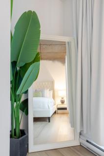 Heritage Hideaway 2BR Old Port Charm - Montréal - 1