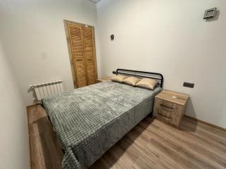 nikolozi - Tbilisi - 1