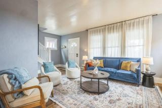 Enchanting 3BR with Yard, Patio - 1