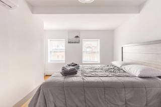 Stylish 3BR Home Near NYC in Perfect Location - 4