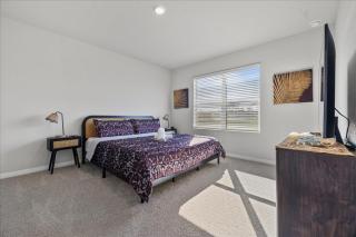 Cape Coral Getaway, Modern Comfort and Location - 0