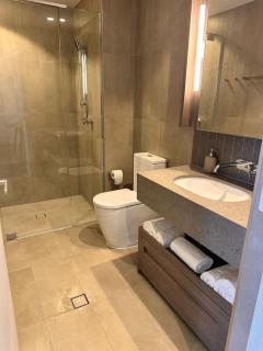 Queens Wharf TWO Bedrooms Apt - 4