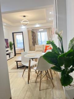 Phares 1BR, Marina Bay Square, Sports Road, Westlands - 0