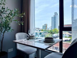 Cozy Stylish 1BR - Ultra Fast Wifi - BTS Ekamai - 2