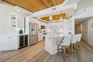 HP 21W Gulf Front Condo by 30A Escapes - 8