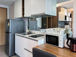 Expansive Premier 1BR - Ultra Fast Wifi - Phrom Phong - 8