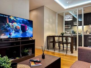 Stylish Exquisite 1BR - 5