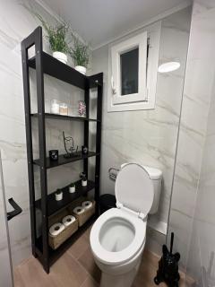 Hi speed wifi, city centre flat - 8