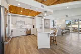 HP 21W Gulf Front Condo by 30A Escapes - 2