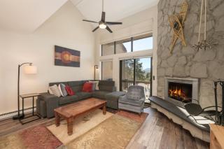 Meadowridge 30-2 with community hot tub - 9