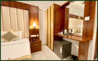 SWIMMING-POOL HOTEL A 1 LAGUN Near Sea Beach And Jagannath Temple - Restaurant, Parking and Lift Facilities - Fully Air Conditioning Hotel - A Top Rated Hotel -Breakfast Included - Puri - 9