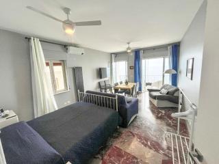 LaLuna Apartments - Sea Panorama - 20mins from CTA airport - Acitrezza - 6