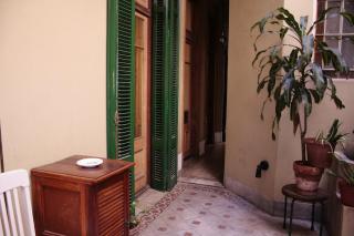 Cozy queen size bedroom in large patio flat - Buenos Aires - 1