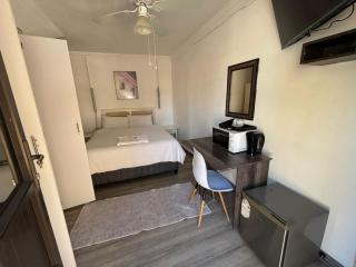 Tukha Guesthouse - Bloemfontein - 3