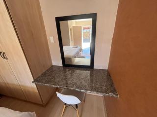 Tukha Guesthouse - Bloemfontein - 4