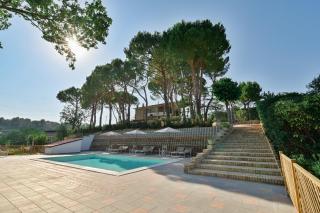 Villa Lucilla - B&B Rooms and Pool - Potenza Picena - 9