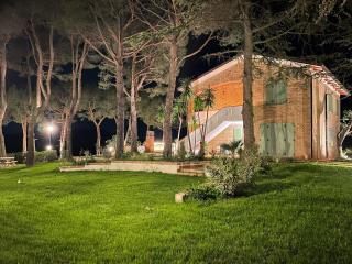 Villa Lucilla - Rooms and Pool - 3