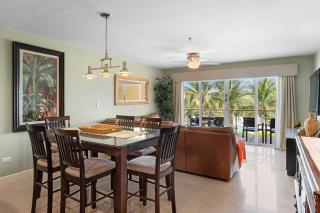 Beachfront - Divine Leisure 2BR condo - BC255 - Palm-Eagle Beach - 2