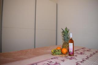 Urban Nest Lazarica - Cozy Apartment Near Beach & Center - Split - 7