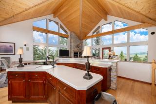 Hidden River Ranch private hot tub, rustic private location - 7