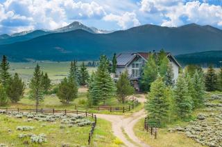 Hidden River Ranch private hot tub, rustic private location - 5