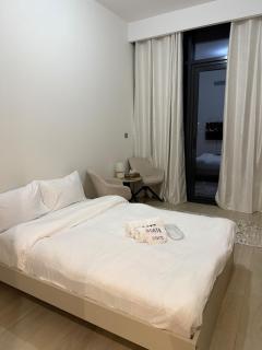 EGATE - Studio - 10th Floor - Balcony with a View - 01-1014 - 0