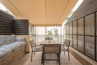 Modern Apartment - Balcony & Metro Access - Atene - 1