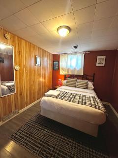 The house Londonderry mall - 7