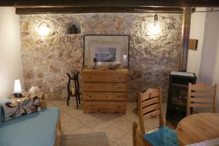 Lovely Stone Cottage Pomer - 5