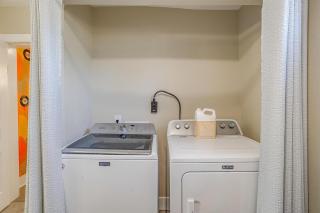 Stadium Luxe Retreat- Walking Distance to AT&T Sta - Arlington - 9