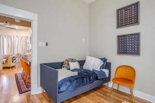 Stadium Luxe Retreat- Walking Distance to AT&T Sta - Arlington - 4
