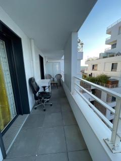 Modern Stylish Secure 2BR Near Paris private Parking - 6