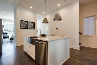 West End Dream-Private Balcony-6 Mins To Broadway - Nashville - 2