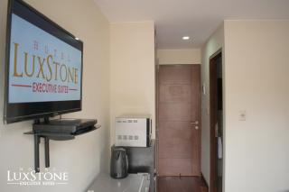 Luxstone Executive & Suites - La Paz - 9