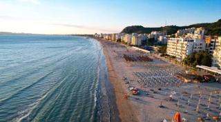 Sunny by the Durres Beach - Durazzo - 3