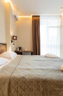 MISTO capsule hotel - Kiew - 1