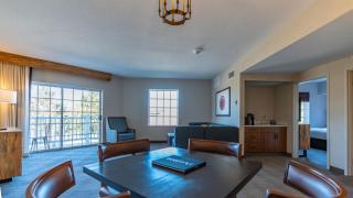 Cherry Valley Hotel - Newark - 1