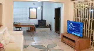 Milnerton Oak Lodge - 8