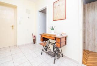 City Center Apartment with Balcony - Split - 5