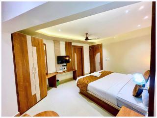 HOTEL SARYU PALACE Near Temple and Park - Fully Air - Tirupati - 1