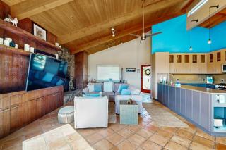 The Wolf House - Sea Ranch - 4
