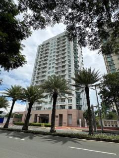 Stunning flat in Alabang - 1