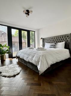 Chic coastal hideaway - Sarisbury Green - 0