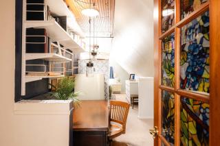 Charming Highlands Cottage - Walk to Shops & Eats - 9