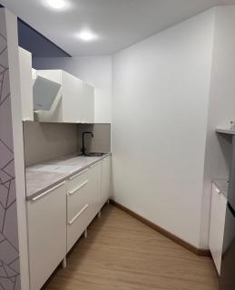 Cozy Studio Apartment - 9