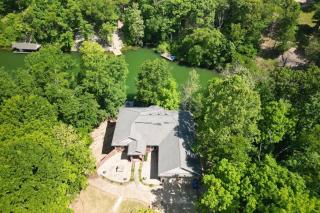 Lakefront Retreat - Near Trails & Family Fun - Bella Vista - 6