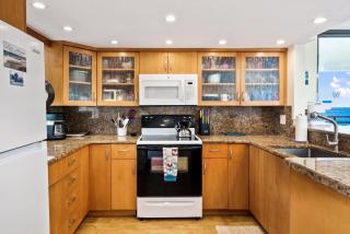 Big Island White Sands Village 113 by Coldwell Banker Island Vacations - Kailua-Kona - 4
