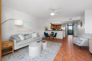 Big Island White Sands Village 202 by Coldwell Banker Island Vacations - Kailua-Kona - 6